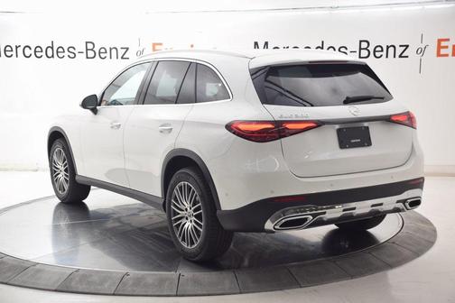 2026 Mercedes-Benz GLC 300 Base