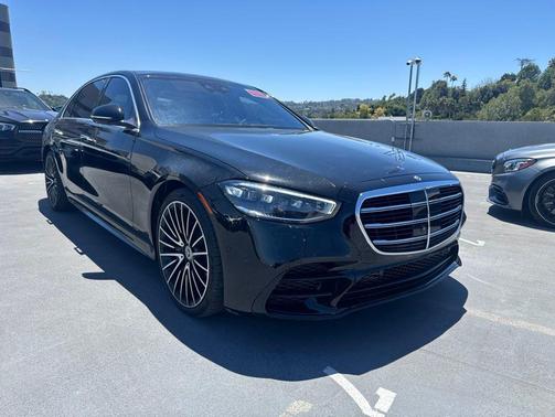 Black 2022 Mercedes-Benz S-Class 4MATIC