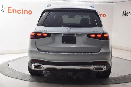 2026 Mercedes-Benz GLS 580 4MATIC