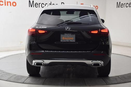 2025 Mercedes-Benz GLA 250 4MATIC