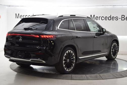 Black 2026 Mercedes-Benz EQS 550 550 SUV