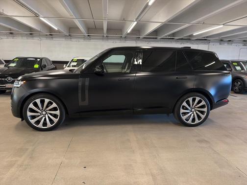 2023 Land Rover Range Rover Autobiography