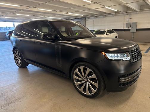 2023 Land Rover Range Rover Autobiography