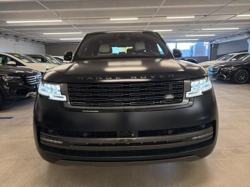 2023 Land Rover Range Rover Autobiography