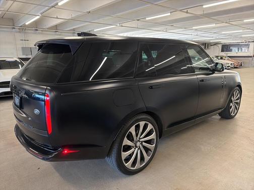 2023 Land Rover Range Rover Autobiography