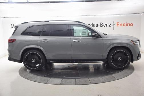 2026 Mercedes-Benz AMG GLS 63 Base