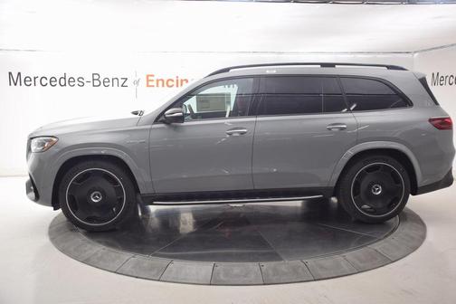 2026 Mercedes-Benz AMG GLS 63 Base