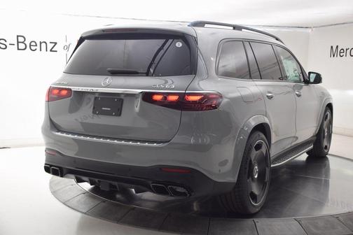 2026 Mercedes-Benz AMG GLS 63 Base