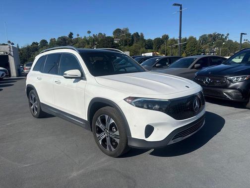 Polar White 2024 Mercedes-Benz EQB 300 4MATIC