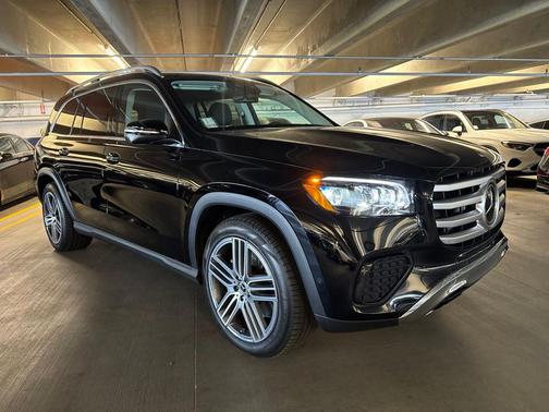 Black 2026 Mercedes-Benz GLS 450 4MATIC