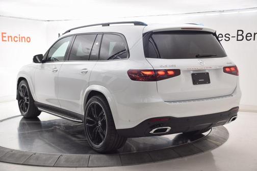 2026 Mercedes-Benz GLS 450 4MATIC