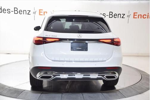 2025 Mercedes-Benz GLC 300 Base