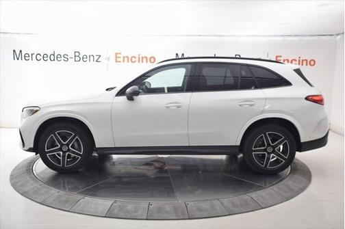 2025 Mercedes-Benz GLC 300 Base