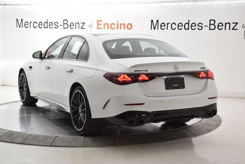 MANUFAKTUR Moonlight White Magno 2026 Mercedes-Benz AMG E 53 E 4MATIC+