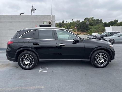 Black 2026 Mercedes-Benz GLC 300 Base