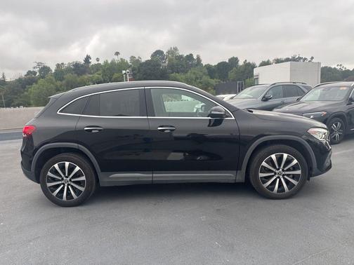 2023 Mercedes-Benz GLA 250 Base