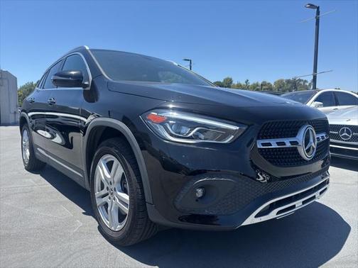 2021 Mercedes-Benz GLA 250 Base 4MATIC