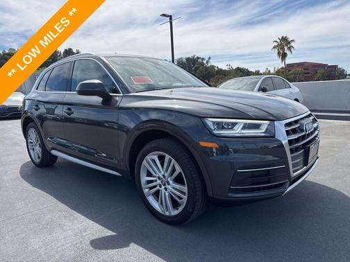 Gray Metallic 2018 Audi Q5 2.0T Tech Premium