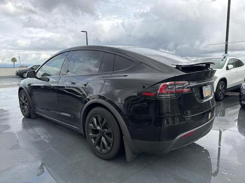 2024 Tesla Model X Long Range