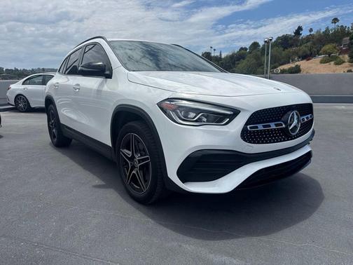 Polar White 2023 Mercedes-Benz GLA 250 Base