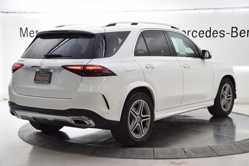 Polar White 2026 Mercedes-Benz GLE 450 4MATIC