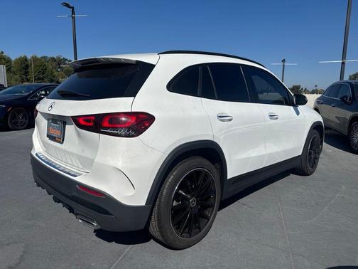 Polar White 2022 Mercedes-Benz GLA 250 Base