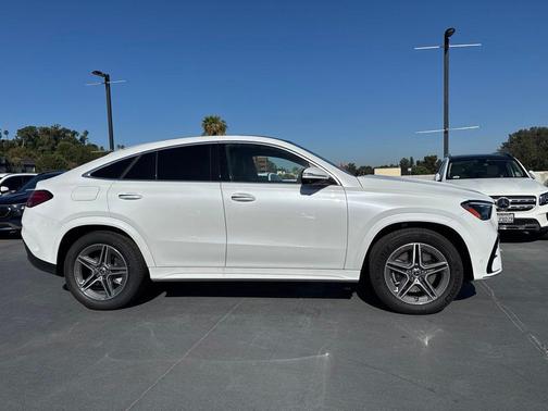 MANUFAKTUR Moonlight Whit 2026 Mercedes-Benz GLE 450 4MATIC