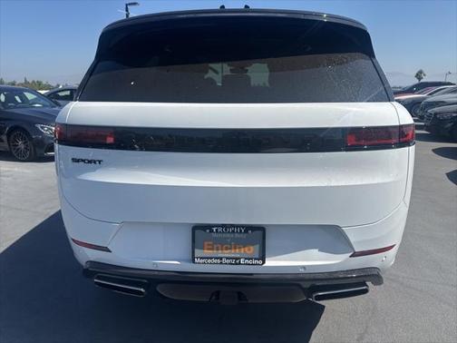 2024 Land Rover Range Rover Sport SE