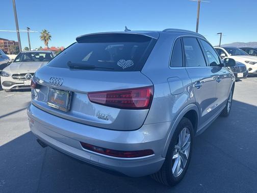 2017 Audi Q3 2.0T Premium Plus