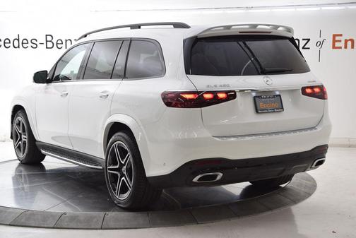 2026 Mercedes-Benz GLS 450 4MATIC