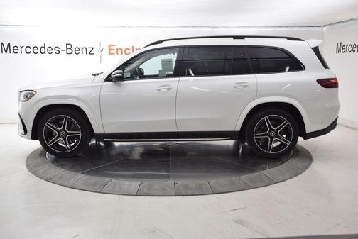 2026 Mercedes-Benz GLS 450 4MATIC