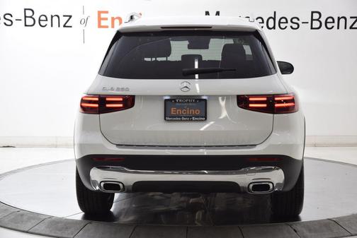 Polar White 2026 Mercedes-Benz GLB 250 Base