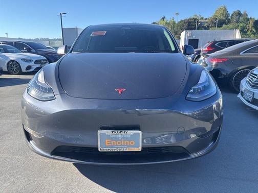 2022 Tesla Model Y Performance Dual Motor All-Wheel Drive