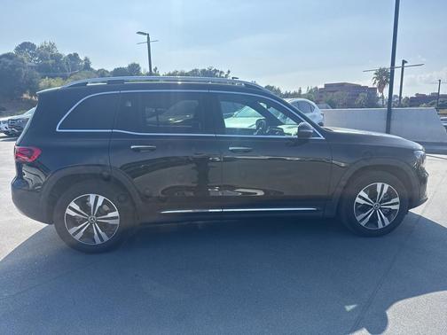2025 Mercedes-Benz GLB 250 Base