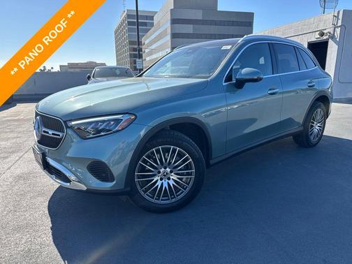 Verde Silver Metallic 2026 Mercedes-Benz GLC 300 Base