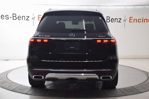 2025 Mercedes-Benz GLS 450 4MATIC