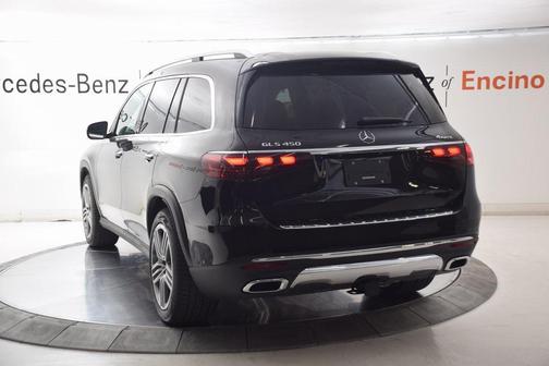 2025 Mercedes-Benz GLS 450 4MATIC
