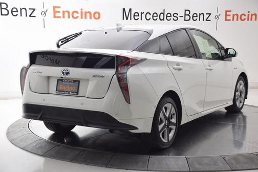 2018 Toyota Prius Four Touring