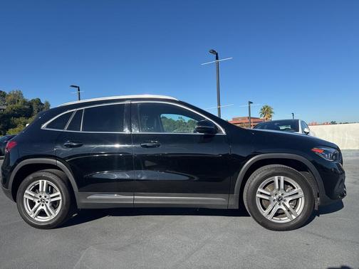 2022 Mercedes-Benz GLA 250 Base