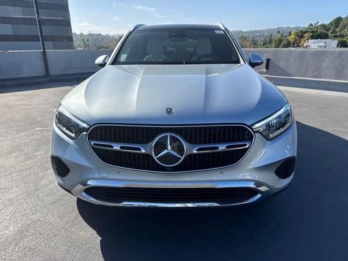 Cirrus Silver Metallic 2026 Mercedes-Benz GLC 300 Base