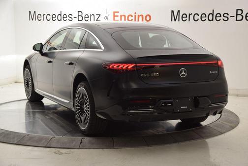 Black Magno 2026 Mercedes-Benz EQS 450 4MATIC