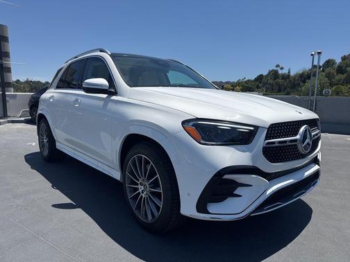 Polar White 2026 Mercedes-Benz GLE 450 4MATIC