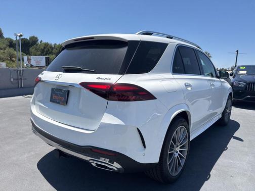 Polar White 2026 Mercedes-Benz GLE 450 4MATIC