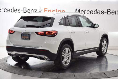 Polar White 2022 Mercedes-Benz GLA 250 Base