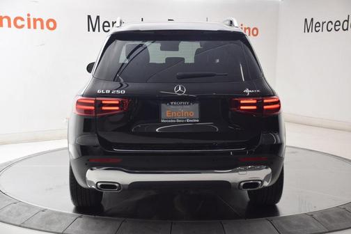 2024 Mercedes-Benz GLB 250 4MATIC