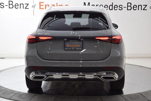 MANUFAKTUR Alpine Grey 2026 Mercedes-Benz GLC 300 Base