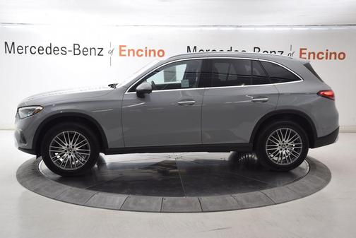 MANUFAKTUR Alpine Grey 2026 Mercedes-Benz GLC 300 Base