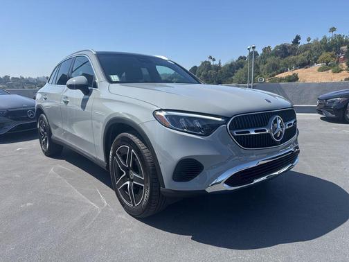 MANUFAKTUR Alpine Grey 2026 Mercedes-Benz GLC 300 Base