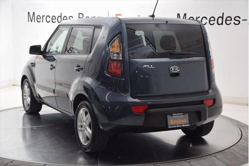 2011 Kia Soul +