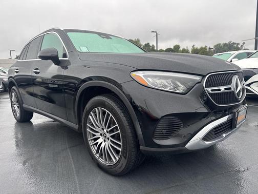 2025 Mercedes-Benz GLC 300 Base